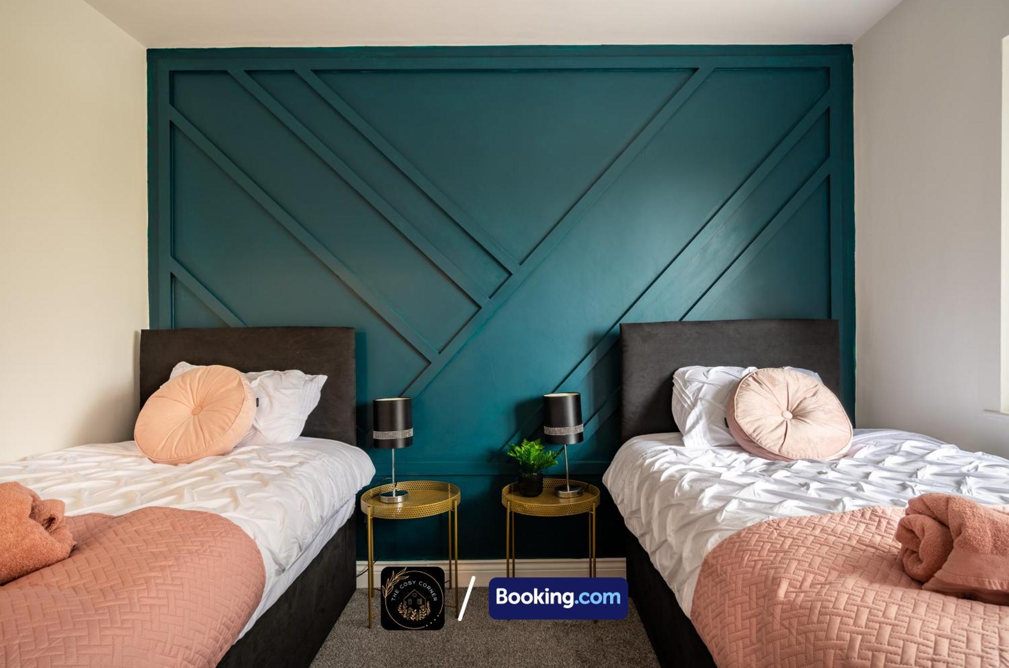 Cosy 3-Bed House, Garden & Free Parking In Stretford Apartment Manchester Luaran gambar