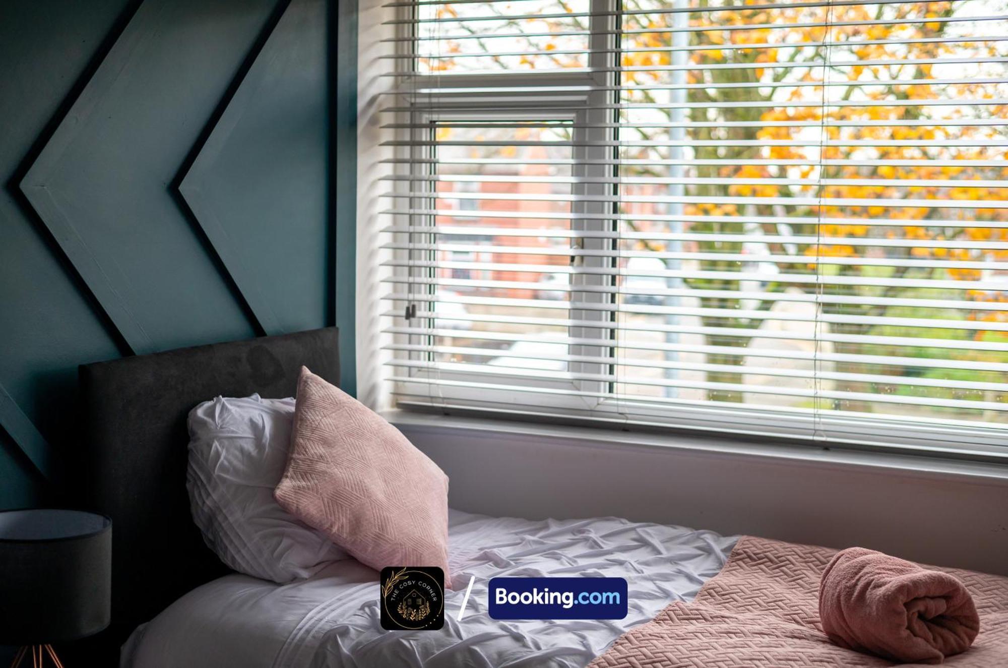 Cosy 3-Bed House, Garden & Free Parking In Stretford Apartment Manchester Luaran gambar