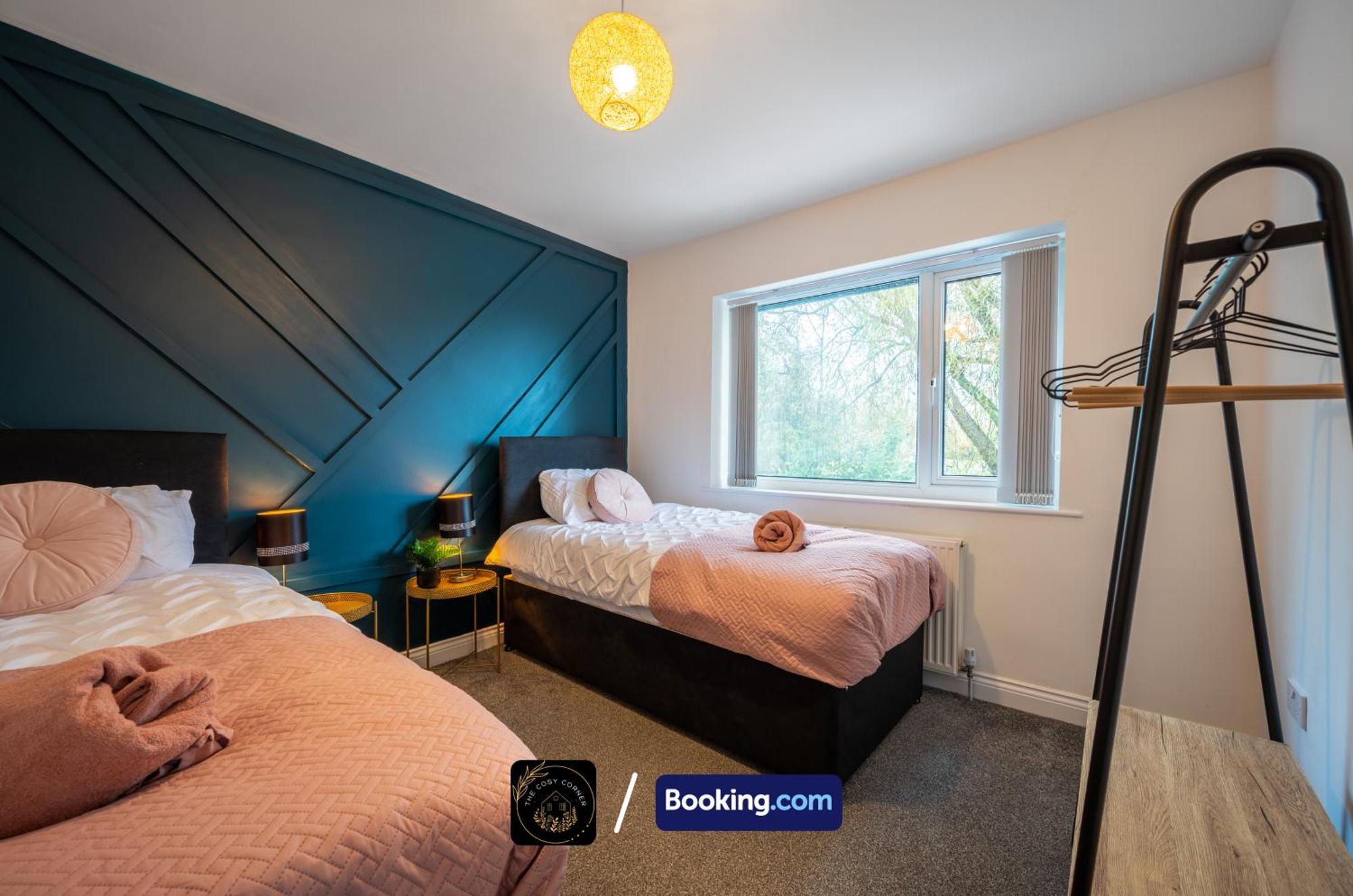Cosy 3-Bed House, Garden & Free Parking In Stretford Apartment Manchester Luaran gambar