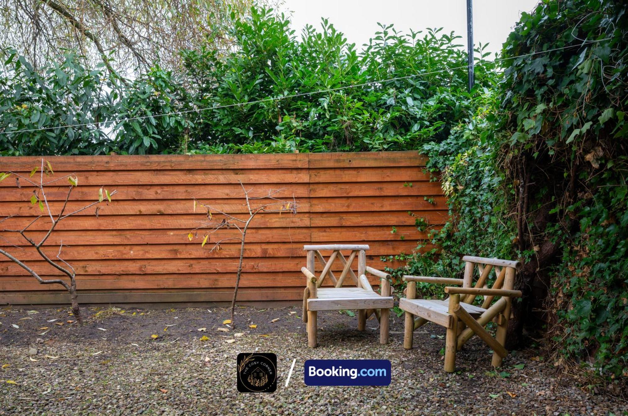 Cosy 3-Bed House, Garden & Free Parking In Stretford Apartment Manchester Luaran gambar